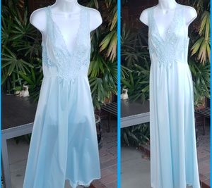Vintage Powder Blue Night Gown Lace Nightie sm-med